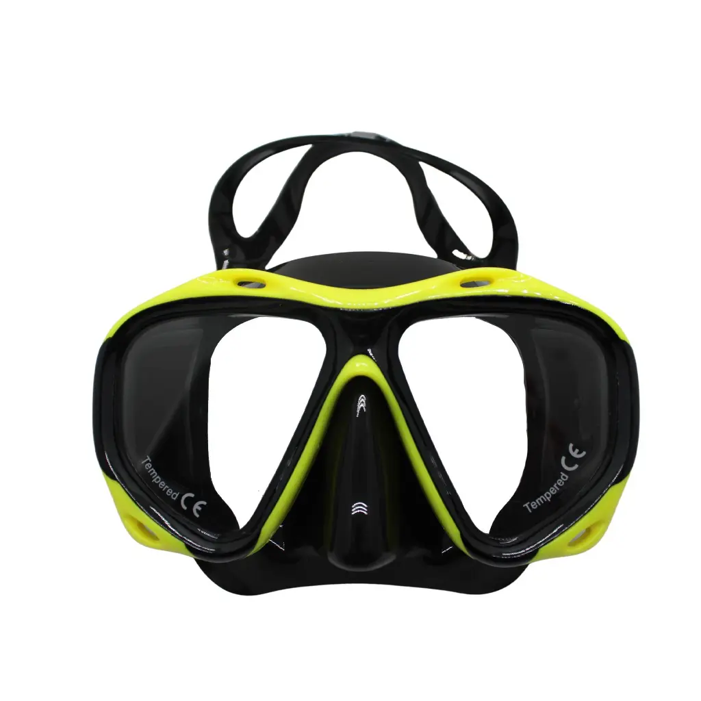 sillicon-diving-mask-black-and-yellow-1.webp