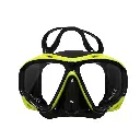sillicon-diving-mask-black-and-yellow-1.webp
